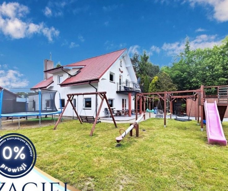 Dom z 4 apartamentami nad morzem