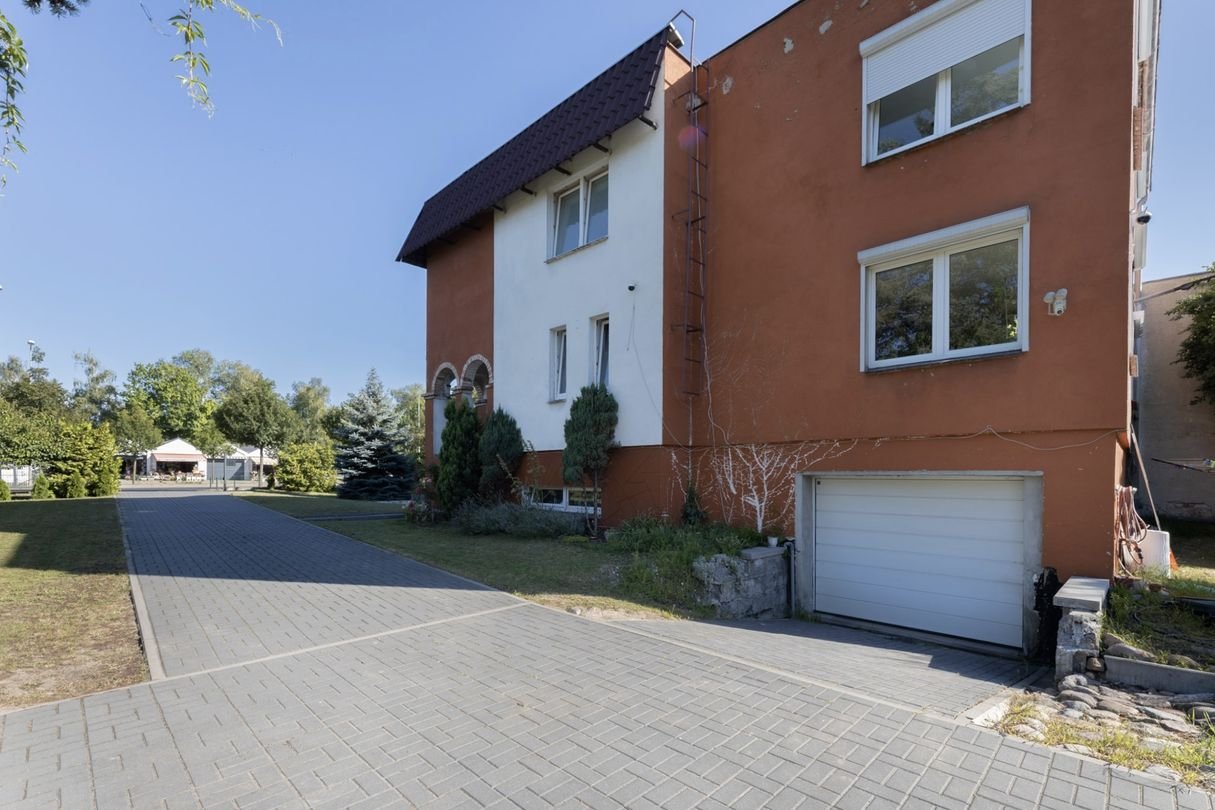 Dom o pow. 265m2 na działce 768m2 ul. Grunwaldzka