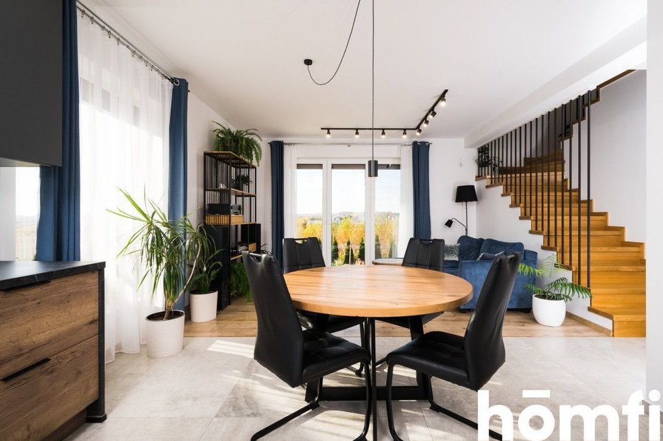 Energooszczędny dom z tarasem i widokiem