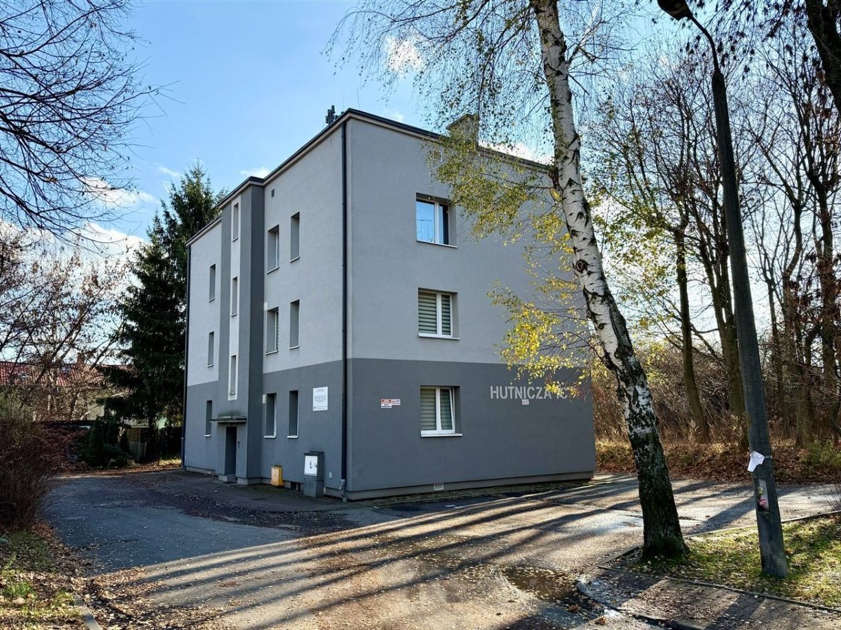 M4 Przy Uniwersytecie Pogoń- Niski Blok