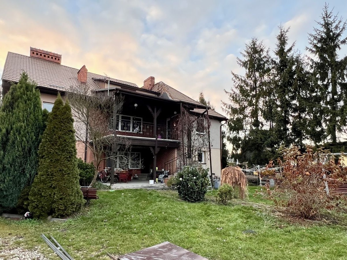 Przestronny dom wolnostojący z potencjałem – Imielin