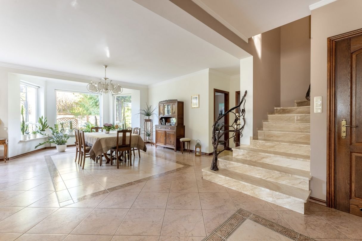 Wyjątkowy dom na sprzedaż – Chyby, ul. Cisowa (zamknięte os. Zielone)