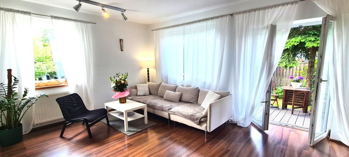 Dom 160 m2 -centrum Wieliczki działka 5,5 ar