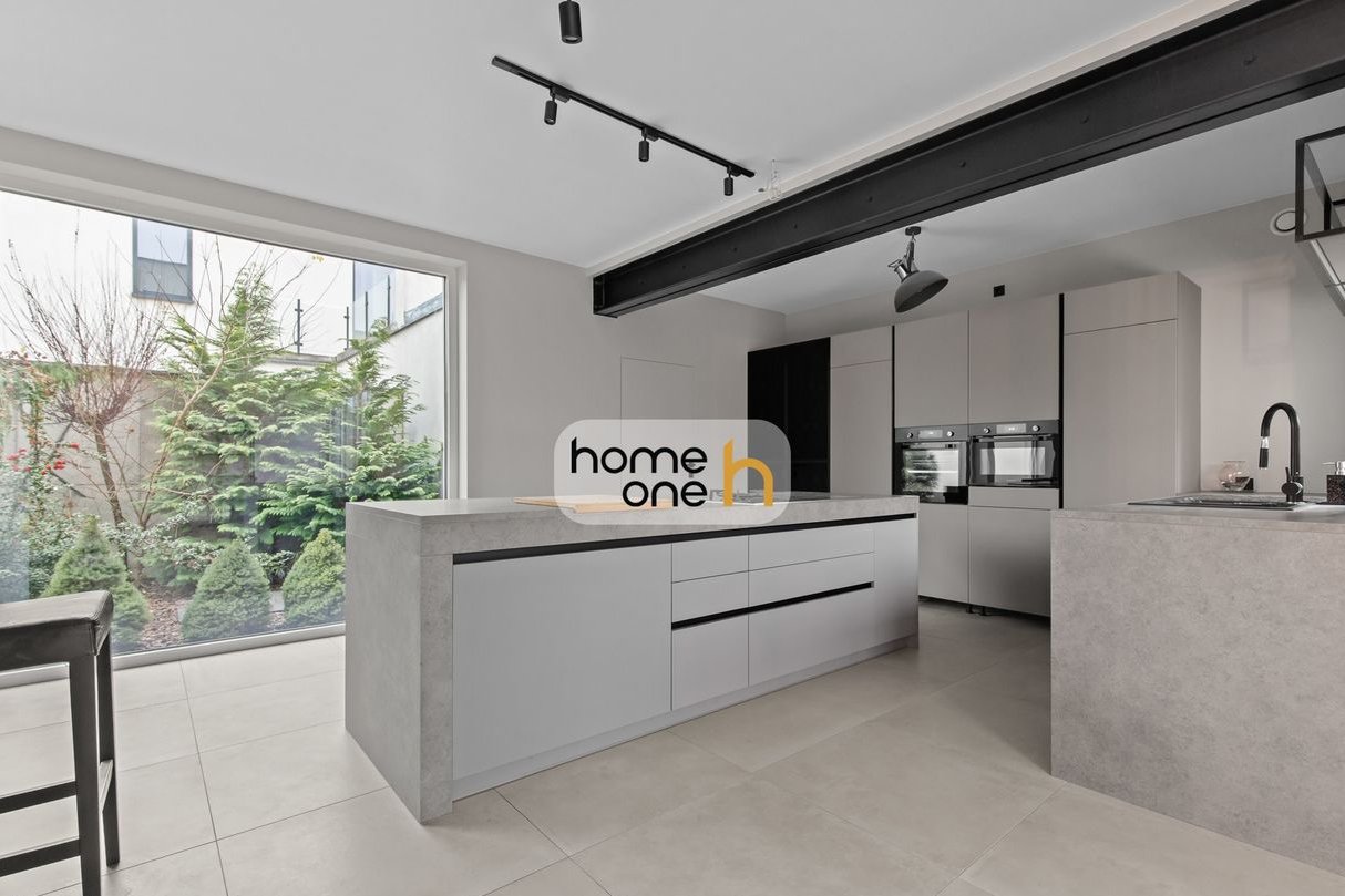 Piękny dom na sprzedaż| 5 sypialni | ogród