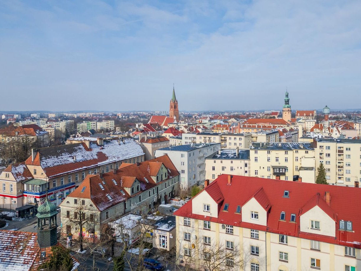 Centrum Oławy-ul. Św. Rocha - przestronne 3 pok., II poziomy