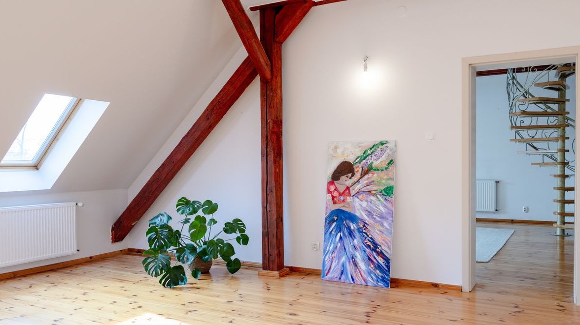 Centrum Oławy-ul. Św. Rocha - przestronne 3 pok., II poziomy