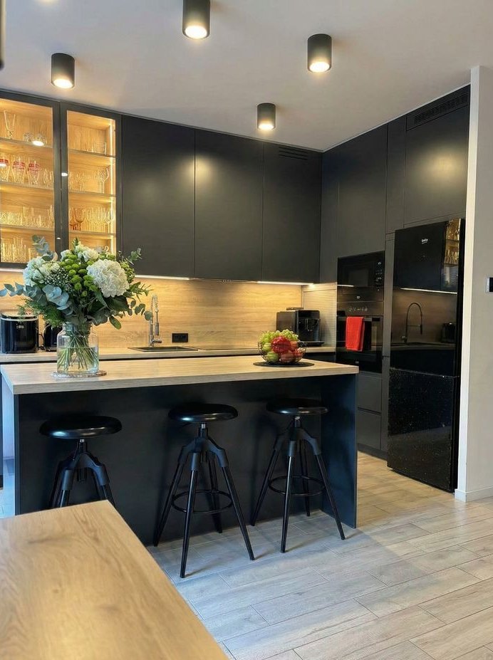 DOM 15 min. od Warszawy z PODWÓJNYM Garażem, GOTOWY DO ZAMIESZKANIA!