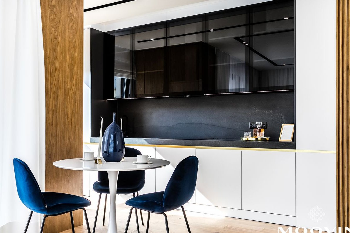 PIĘKNE 2 pokoje > Balkon > doskonała komunikacja z CENTRUM