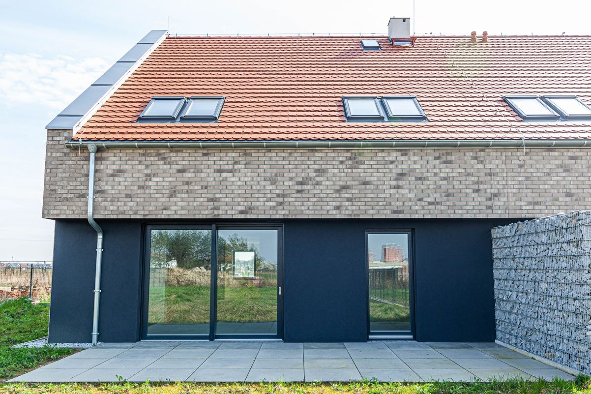 Dom premium z dużą działką – komfort, przestrzeń, spokój