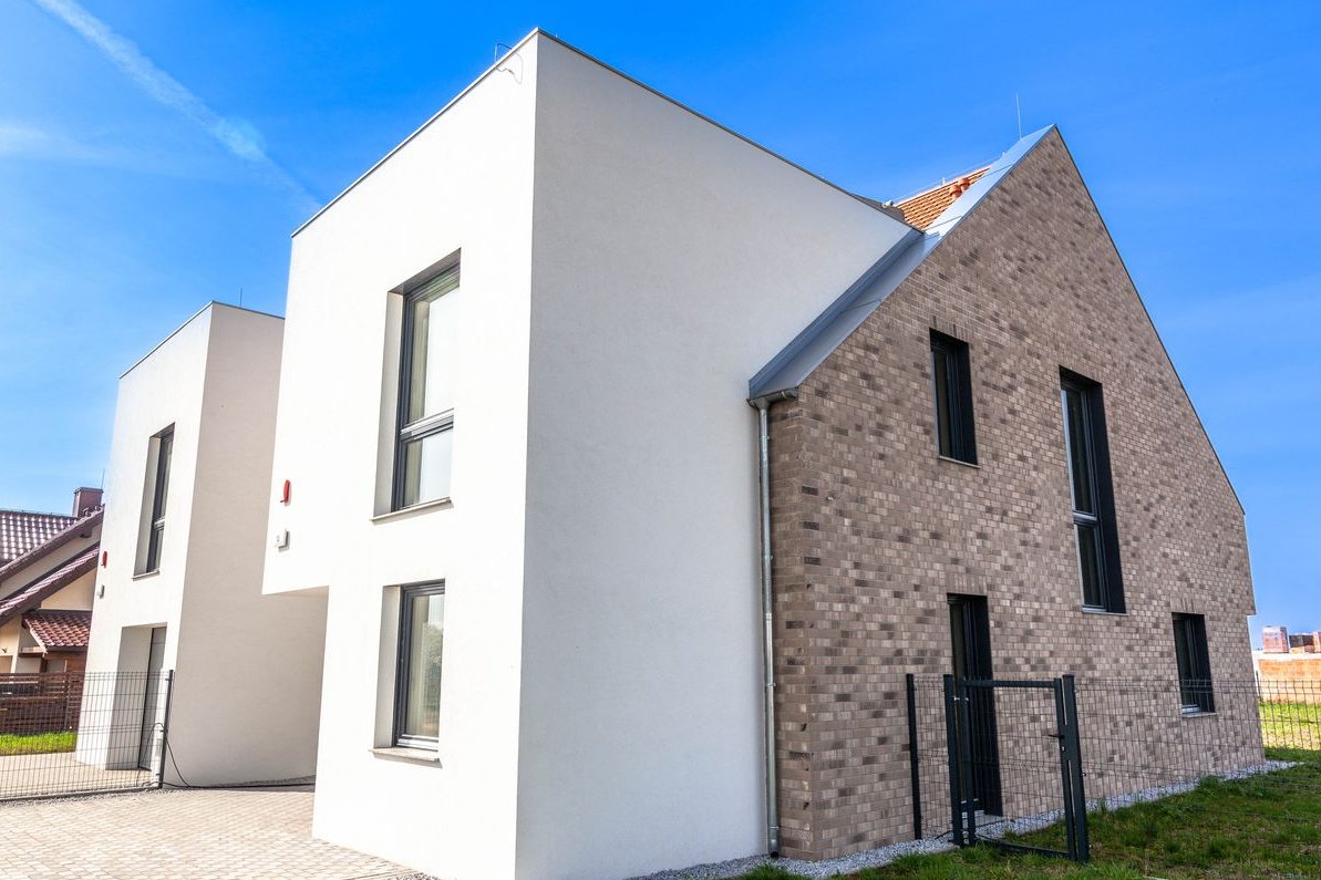 Dom premium z dużą działką – komfort, przestrzeń, spokój