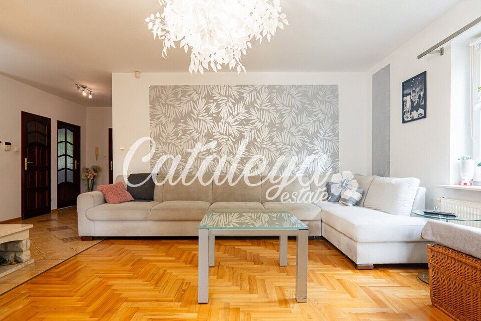 Wolnostojący/pod Warszawą/ duży ogród/blisko S8/