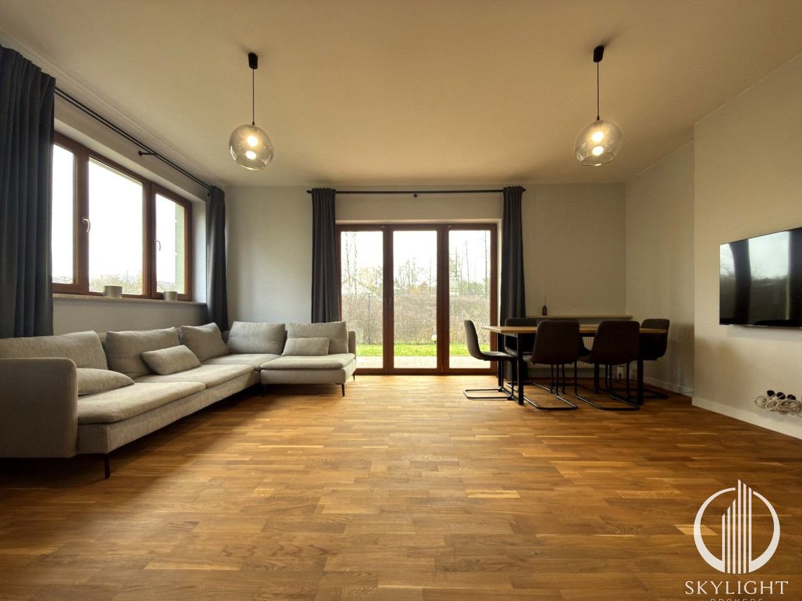 Wyjątkowy dom w spokojnej okolicy Wawra