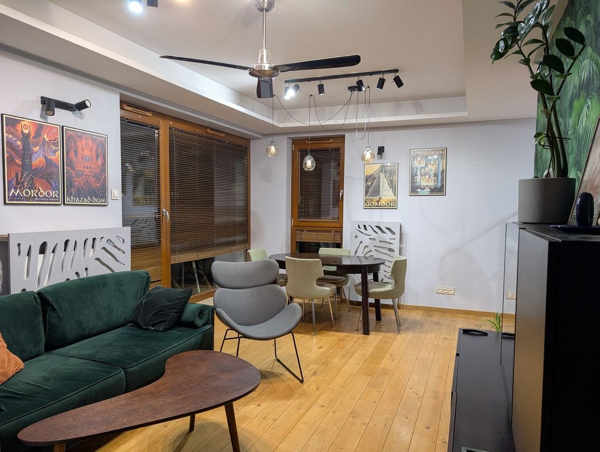 3-pokojowe jasne mieszkanie przy samym metrze Imielin