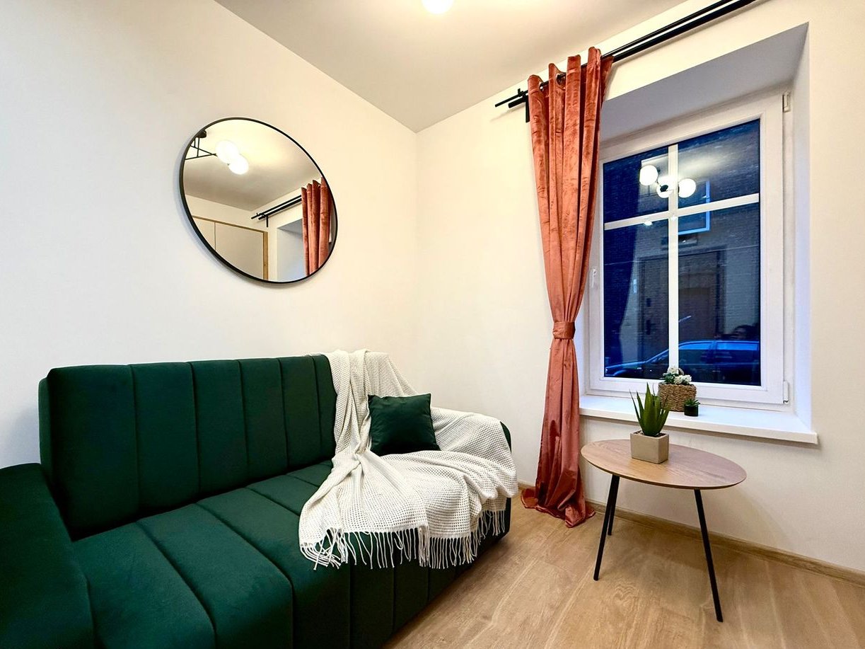 Gotowiec inwestycyjny - 2 pak przy UE - 3300 zł/mc