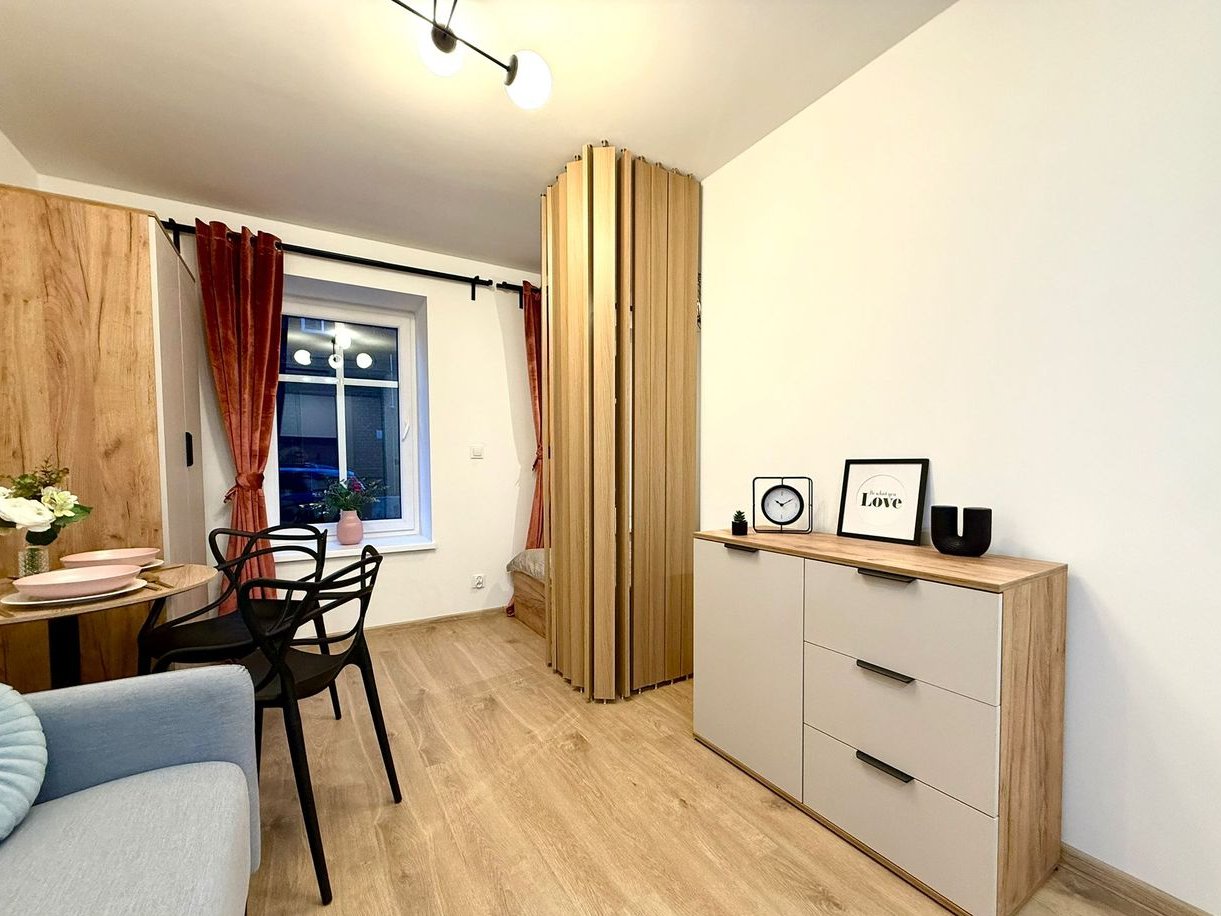 Gotowiec inwestycyjny - 2 pak przy UE - 3300 zł/mc