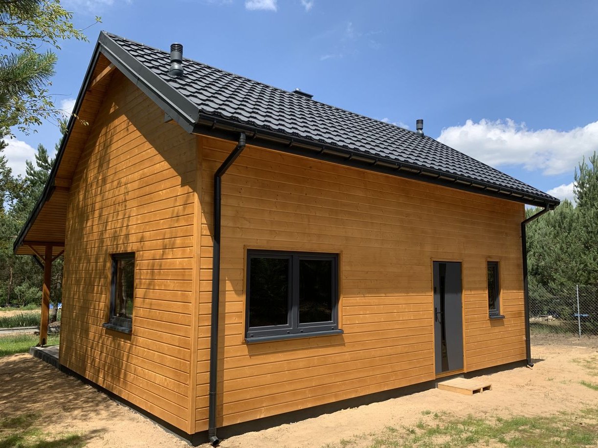 DOM CAŁOROCZNY Z ANTRESOLĄ i TARASEM - 50 km od Warszawy