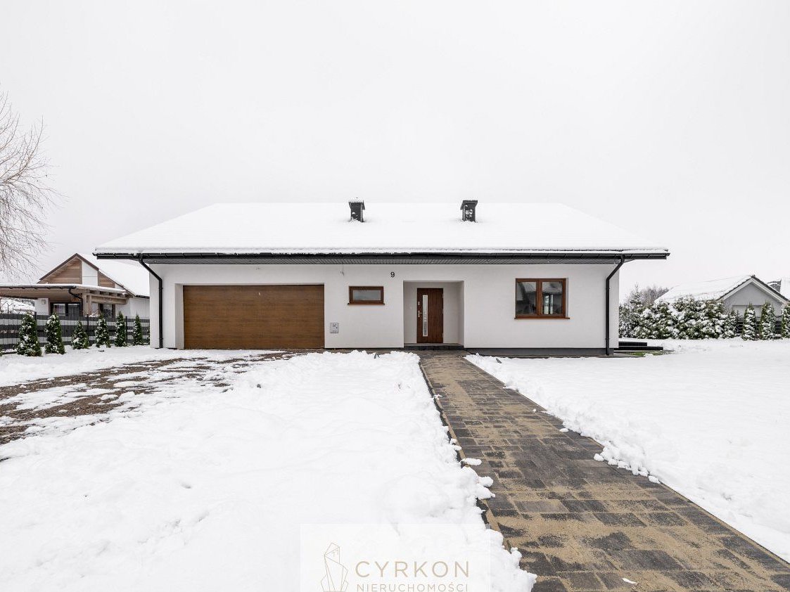 Parterowy dom w pięknej okolicy | energooszczędny