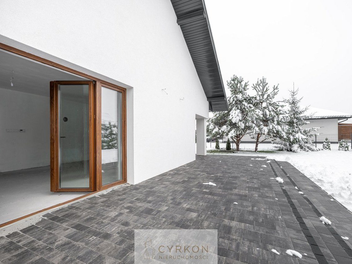 Parterowy dom w pięknej okolicy | energooszczędny