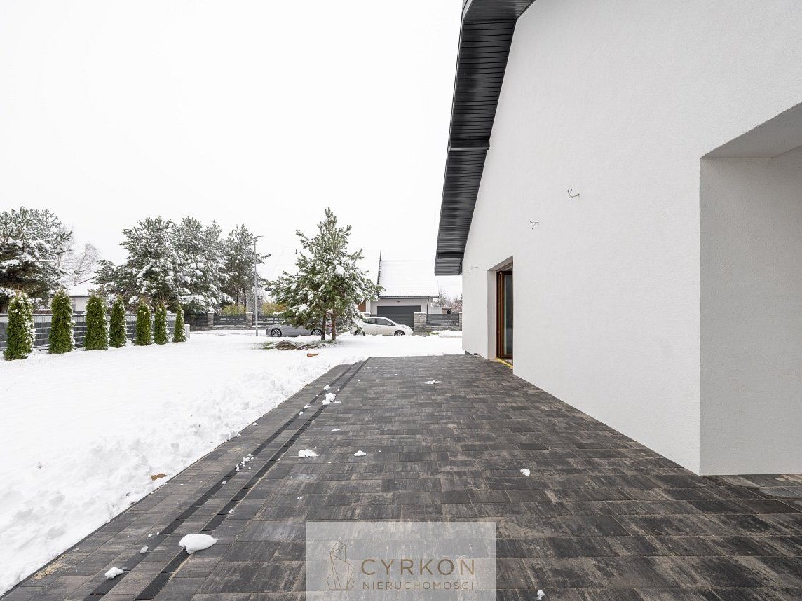 Parterowy dom w pięknej okolicy | energooszczędny