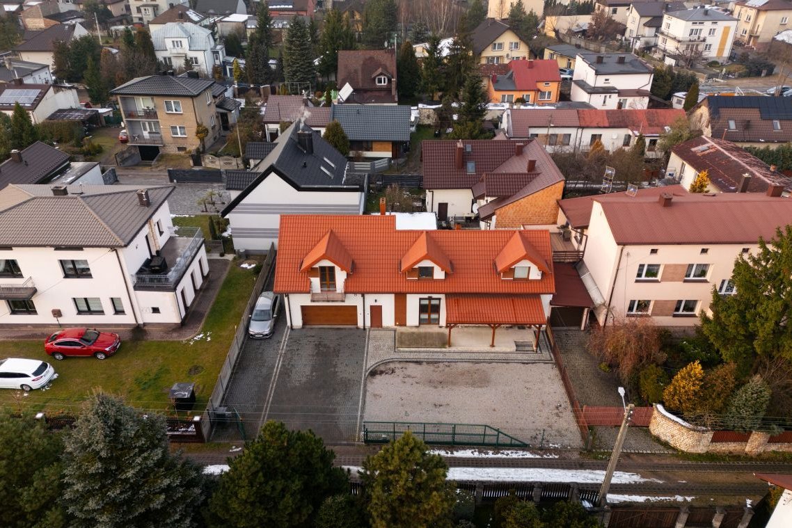 Dom Gotowy DO Zamieszkania z dodatkowymMieszkaniem