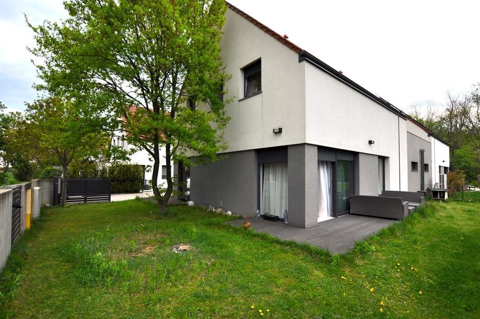 Atrakcyjny dom tuż obok Wrocławia