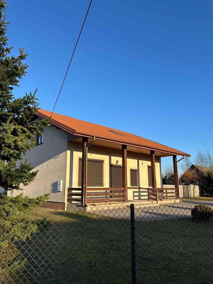 Dom w malowniczej spokojnej okolicy