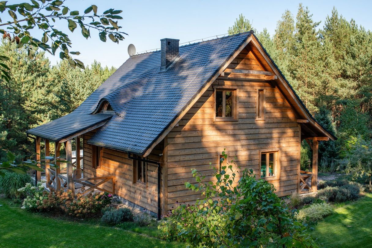 Dom letniskowy nad jeziorem Budzisławskim – Adamowo, gmina Kleczew