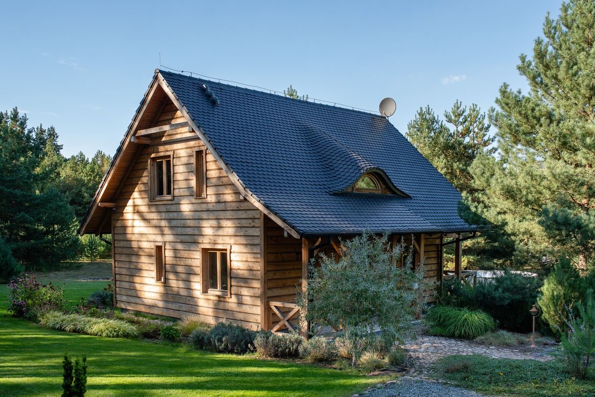 Dom letniskowy nad jeziorem Budzisławskim – Adamowo, gmina Kleczew