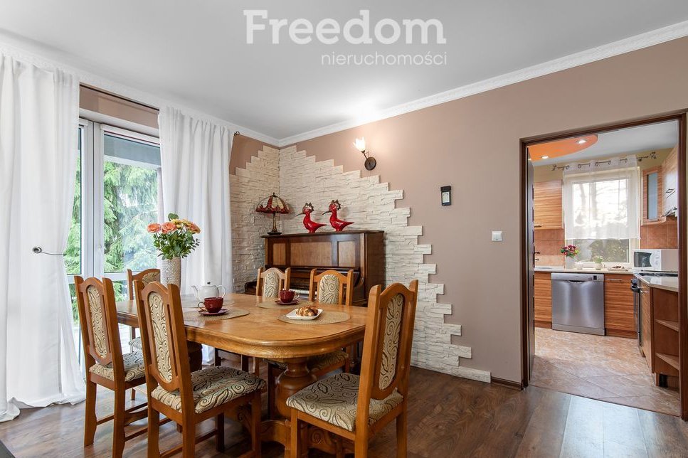 Komfortowy dom z ogrodem i garażem w Księstwie