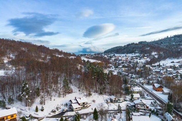 Urokliwie położony dom w Juszczynie na Sprzedaż
