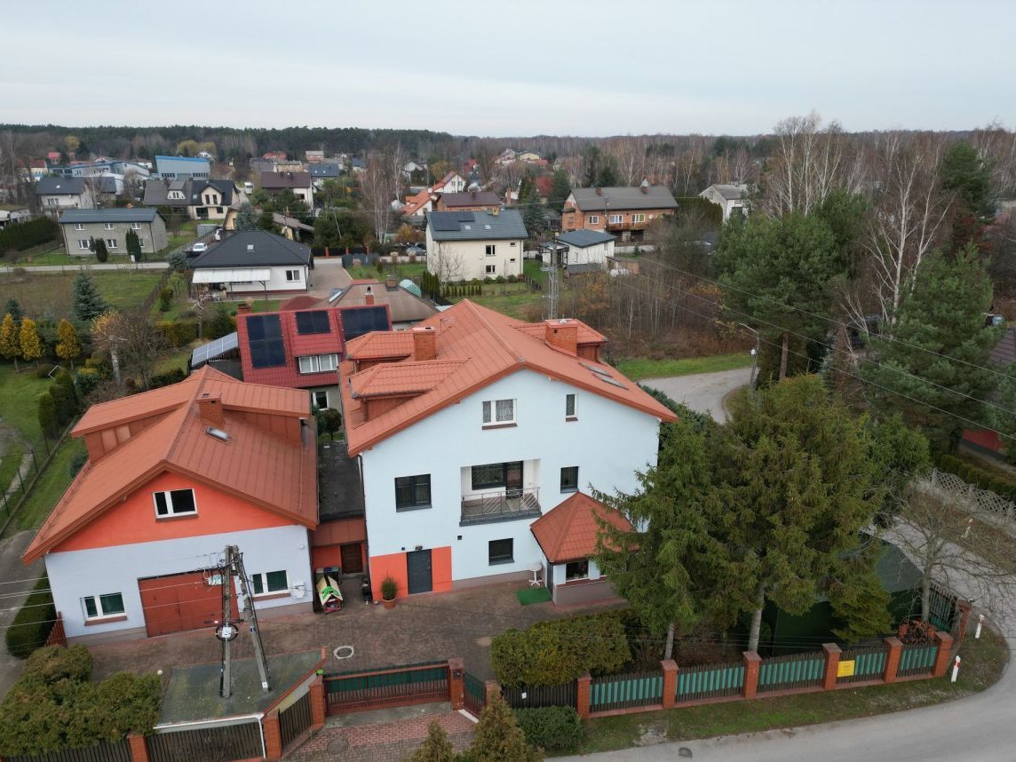 Dom dla dużej rodziny | 3 budynki | Działka 750 m
