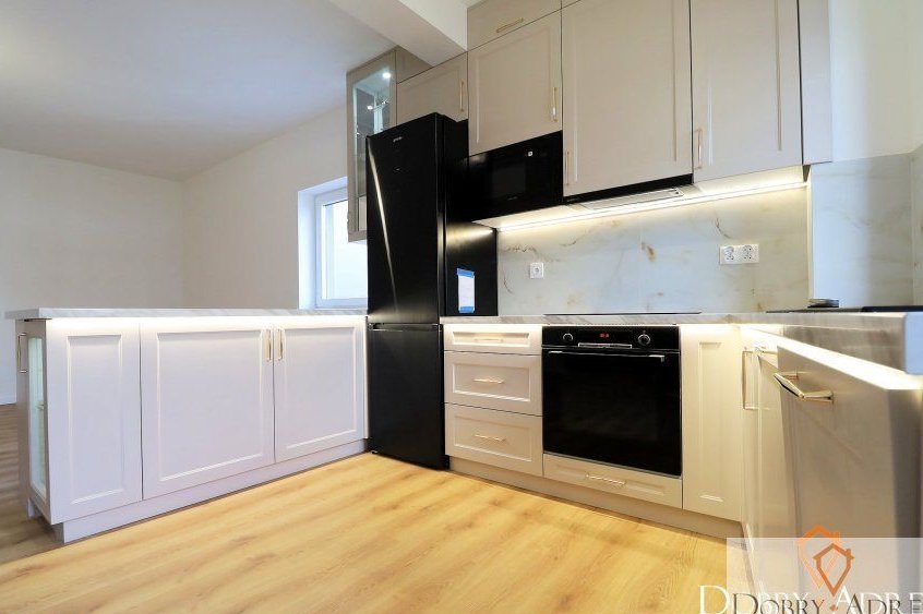 ul. Strażacka / Os. Drabinianka / Garderoba/ 2 Bal