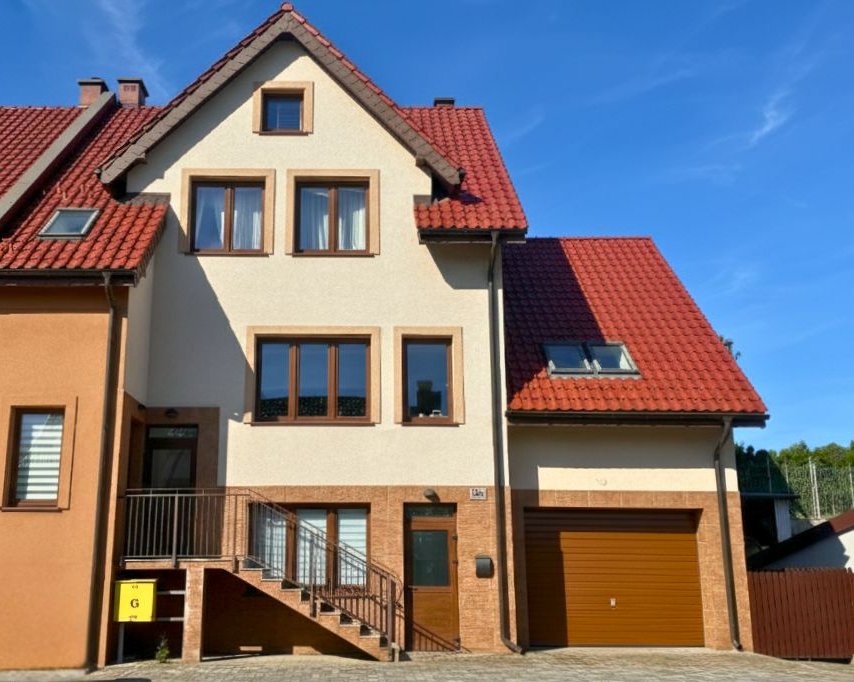 DOM Z LOKALAMI UŻYTKOWYMI - OKAZJA INWESTYCYJNA