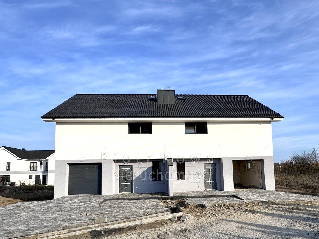 Bliźniak z GARAŻEM - 124 m2 - pełne media - działka 430 m2