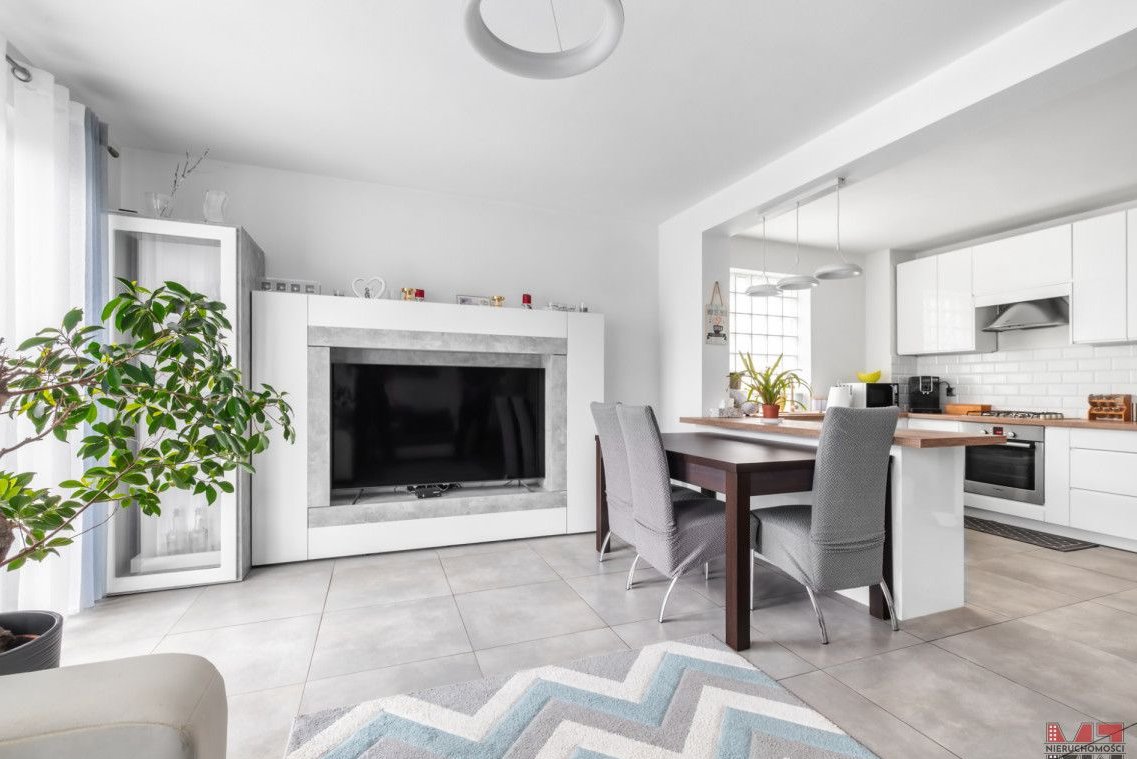 Dom z garażem - 119,5m2 - 4 Pokoje!!