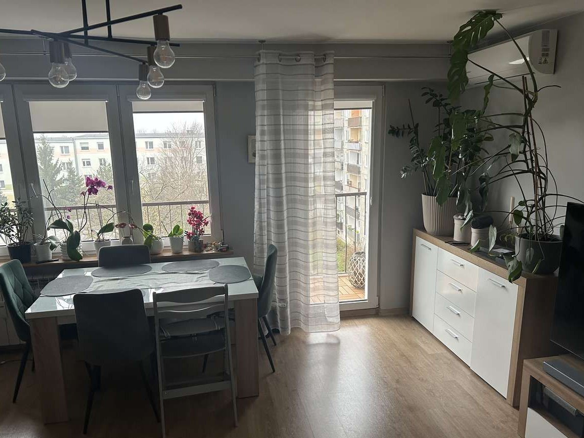 Przestronne 2-pokojowe mieszkanie z balkonem