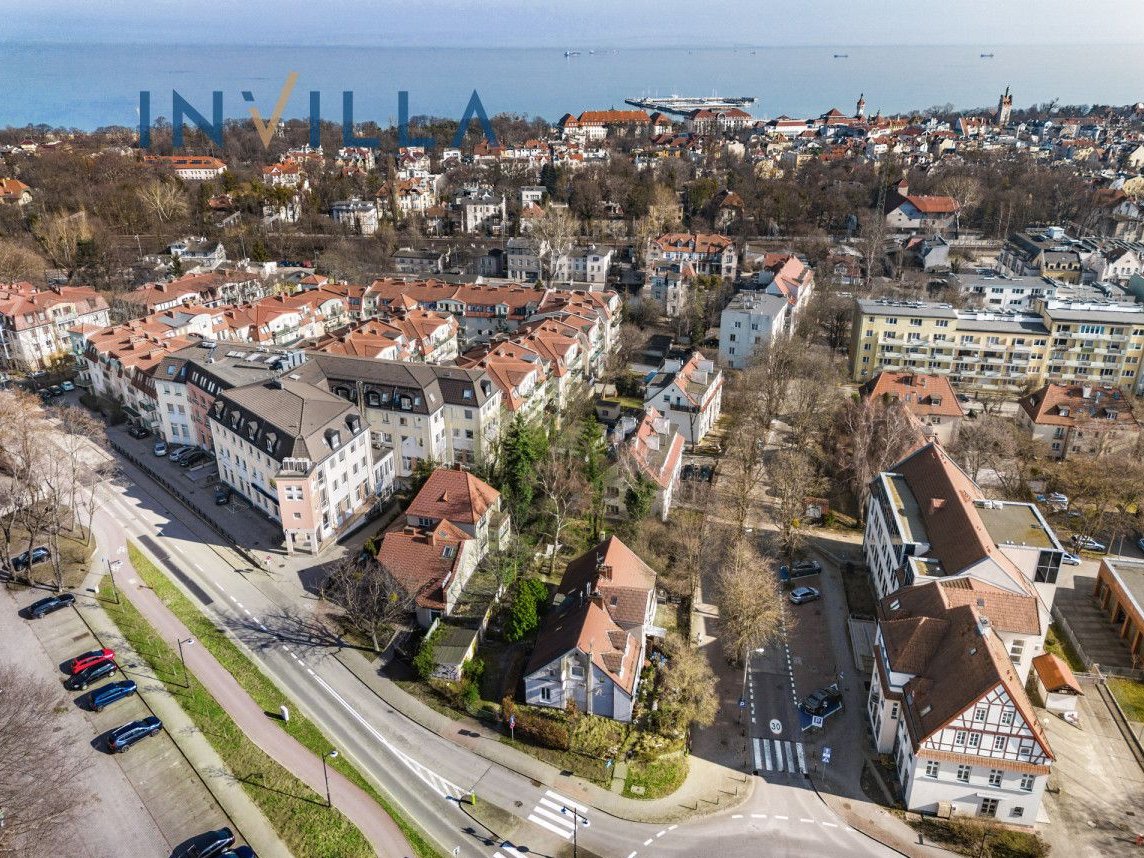 Dom mieszkalny z miejscem do prowadzenia biznesu