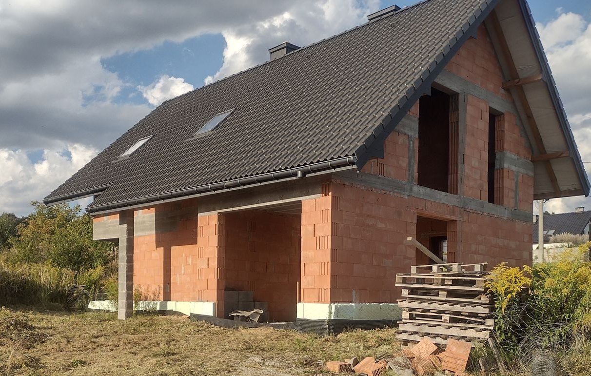 Dom wolnostojący,Masłomiąca, stan surowy, duża działka