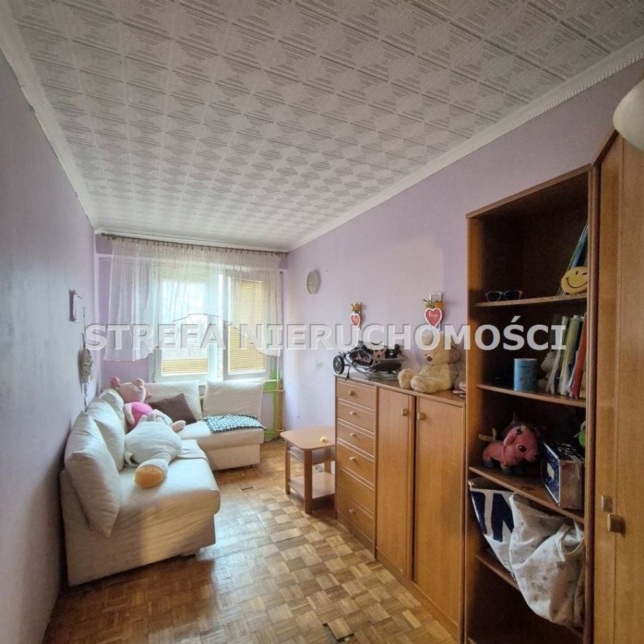 Niebrów, mieszkanie 3-pok, balkon, II piętro