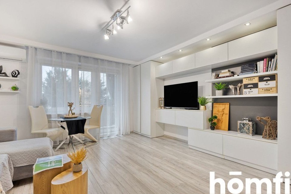 Mieszkanie z klimatyzacją,piwnicą oraz komórką lok