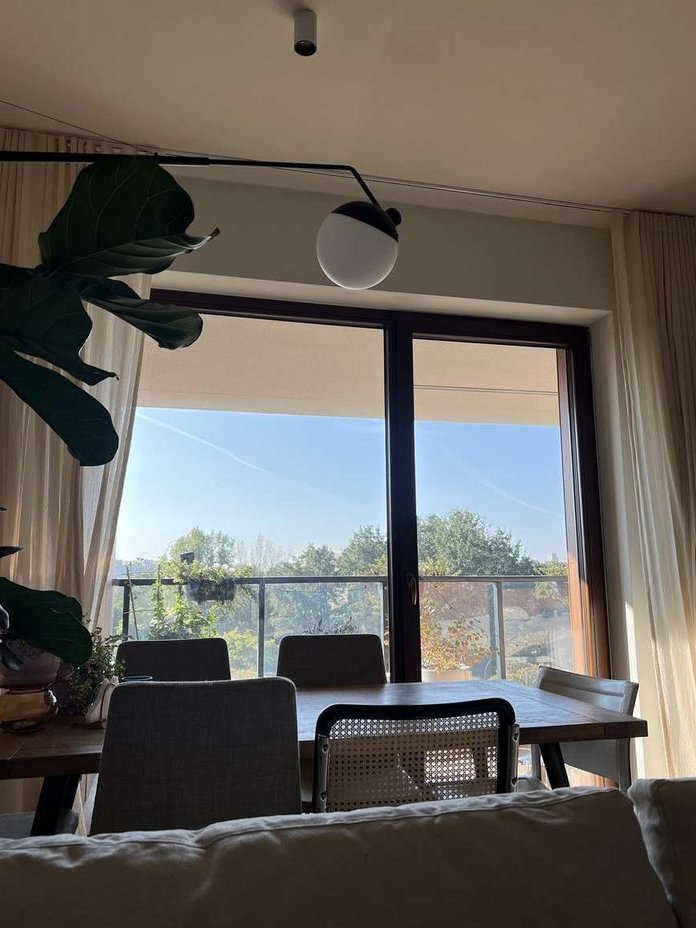 Nowoczesne 4-pokojowe mieszkanie w Mokotowie