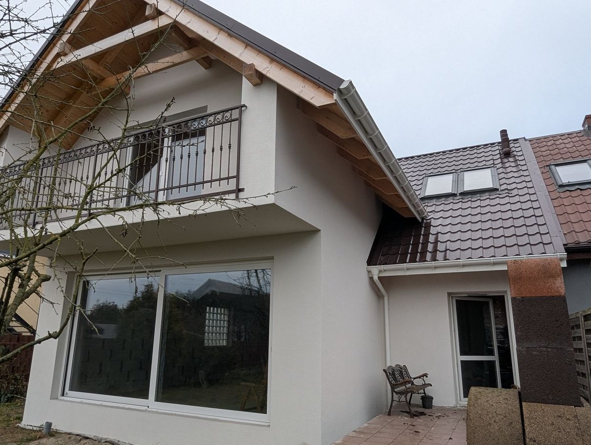 Bliźniak w Załomiu 120m2, działka 730 m2 oraz budynek gospodarczy 26m