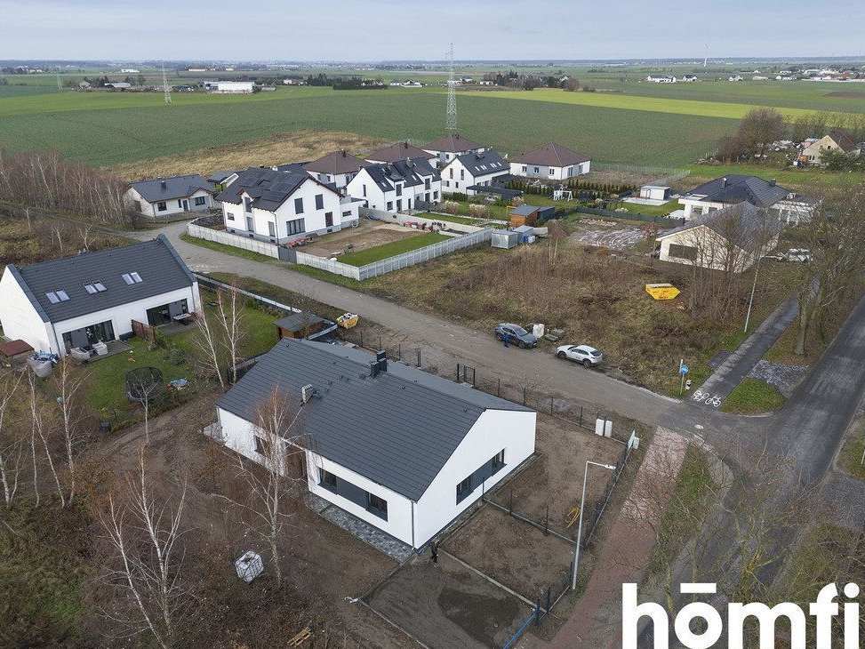 Parterowy dom w zabudowie bliźniaczej