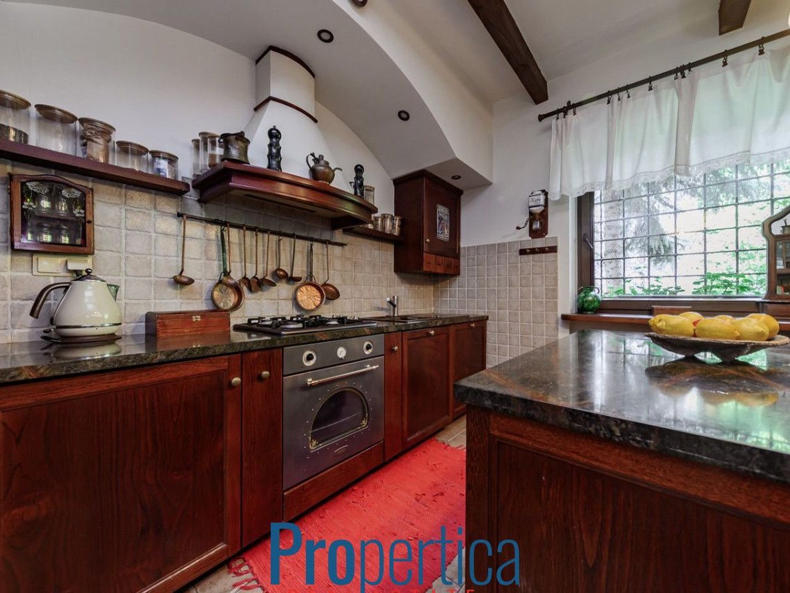 Wyjątkowy komfortowy dom pośród zieleni