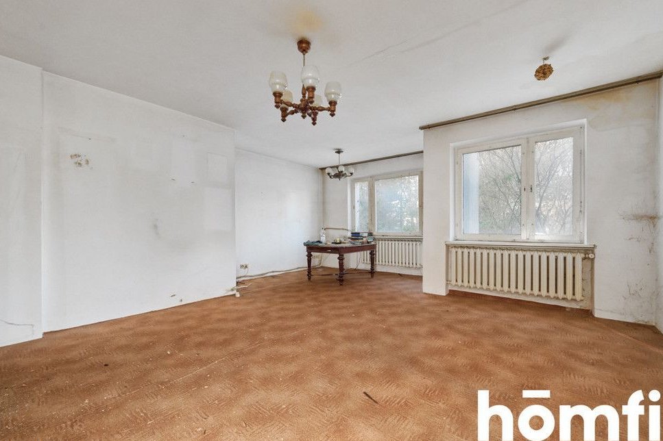 Szeregówka w cichej dzielnicy z dużym potencjałem