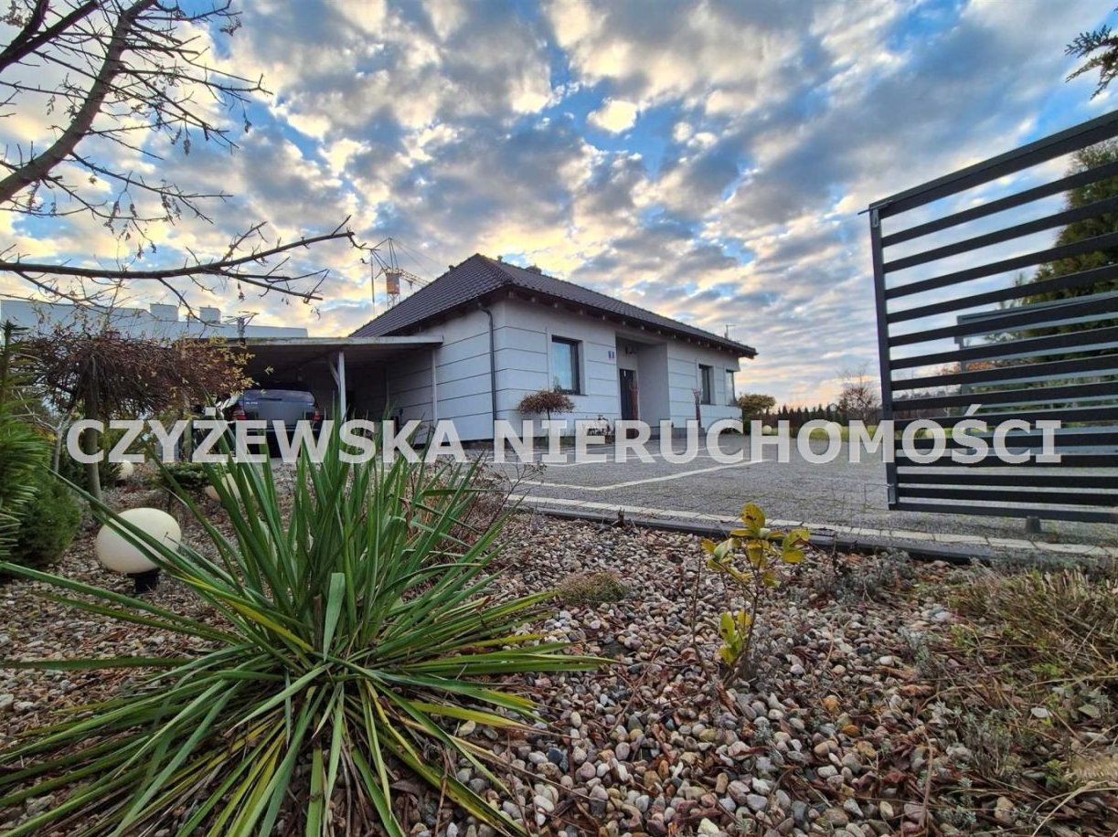 Dom Jednorodzinny Parterowy Ul. Forsterów 1, Górki