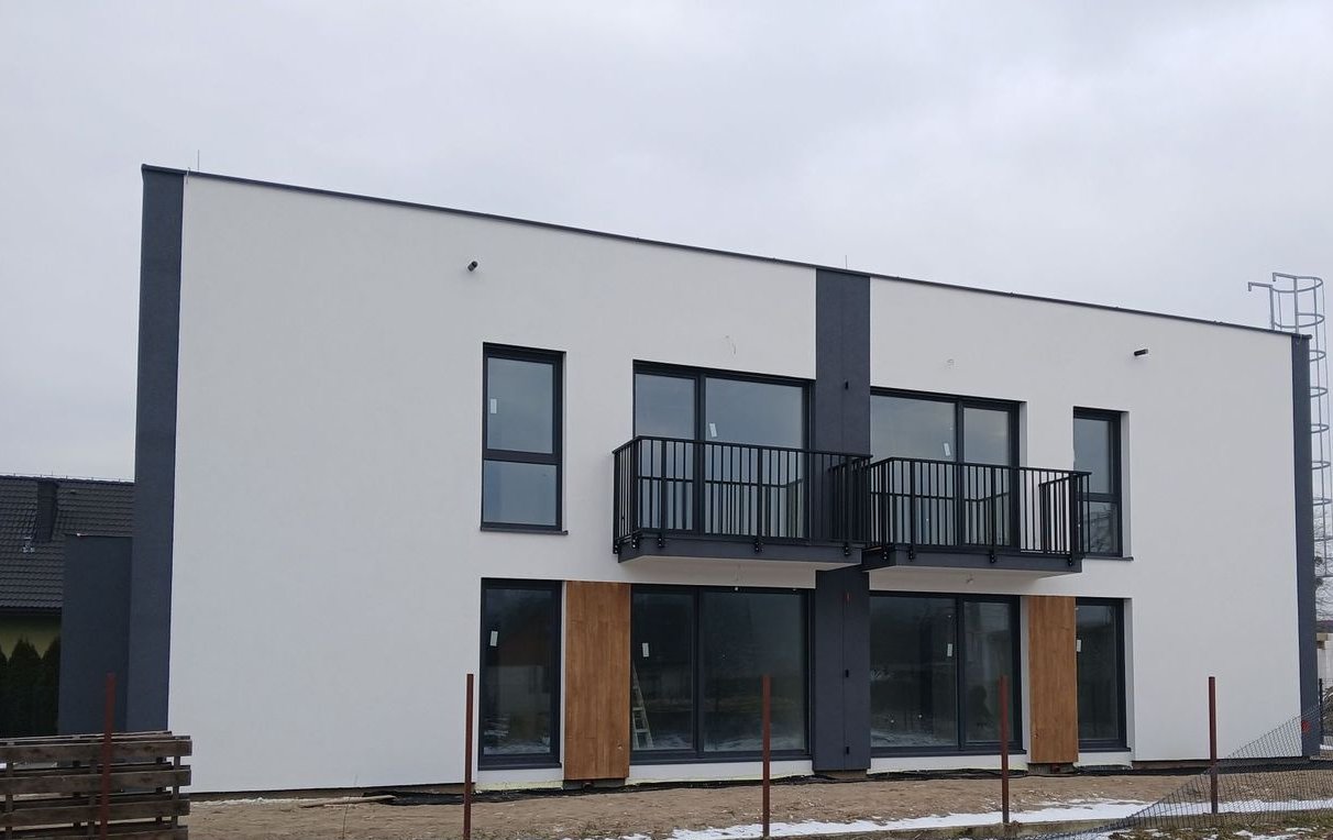 Nowe mieszkanie z miejscem postojowym Międzyświeć / Skoczów