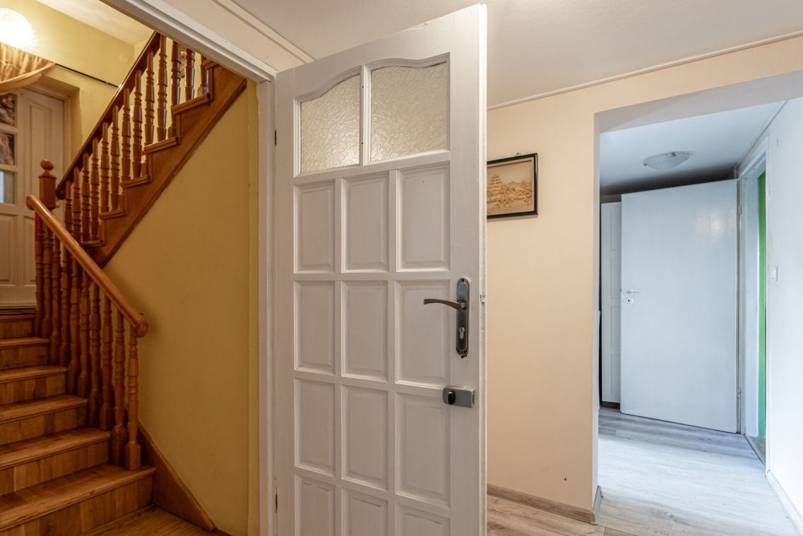 Inwestycyjnie | Fotowoltaika | 11 pokoi | Ogród