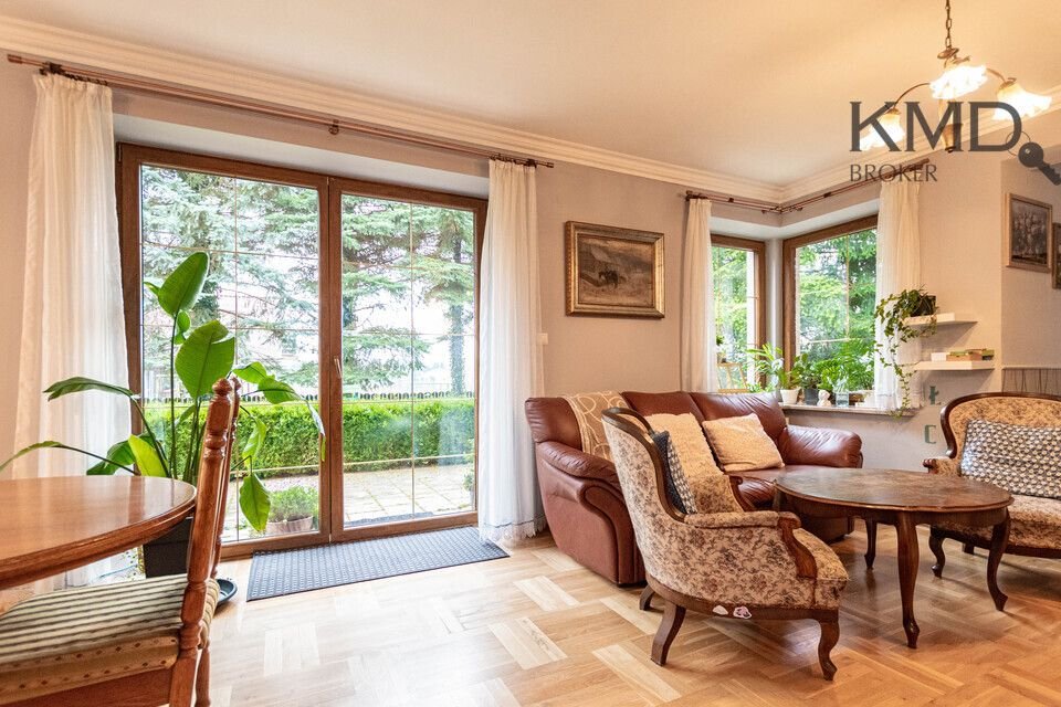 Przestronny dom z ogrodem – gotowy do zamieszkania