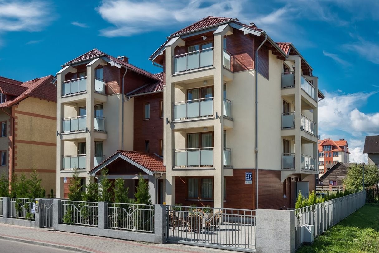 Nowoczesny dom z garażem w atrakcyjnej lokalizacji